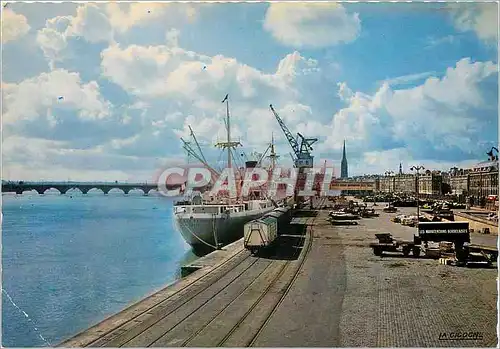 Moderne Karte Bordeaux Une vue du Port