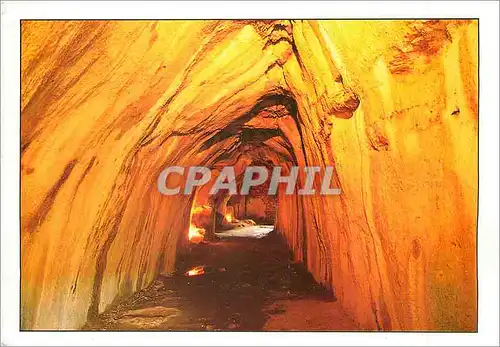 Moderne Karte Chateau de Bonaguil (Lot et Garonne) La grotte sous l'eperon focheux