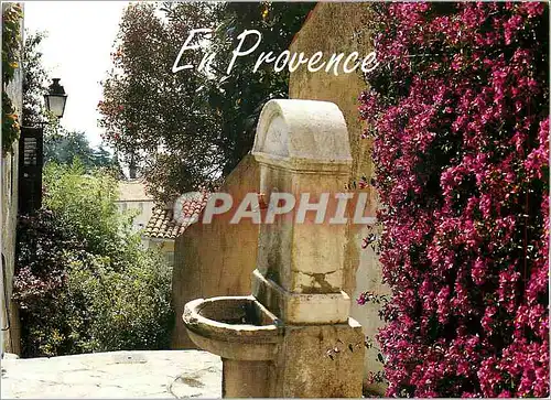 Moderne Karte Une fontaine typique d'Un village en Provence