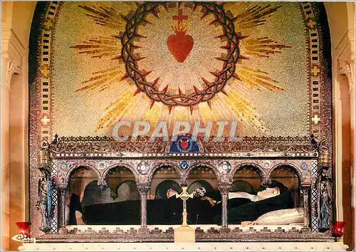 Cartes postales moderne Paray le Monial S et L Chapelle de la Visitation La chasse de Ste Marguerite Marie