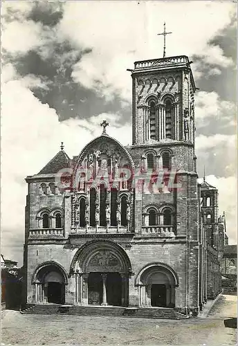 Cartes postales moderne Vezelay Yonne Eglise Abbatiale de la Madeleine La Facade