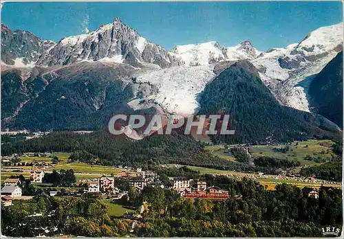 Cartes postales moderne Vallee de Chamonix Mont Blanc Les Bossons Vue generale Aiguille du Midi