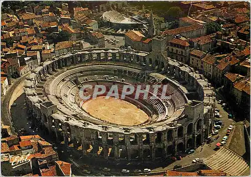 Cartes postales moderne En Provence Arles (Bouches du Rhone) vue aerienne des arenes