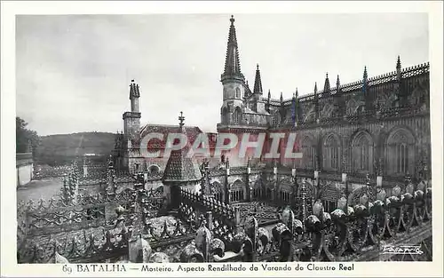 Cartes postales moderne Batalha Mosteiro Aspecto Rendilhado da Varanda da Clastro Real