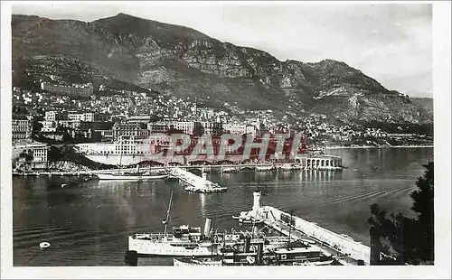 Ansichtskarte AK Monaco L entree du port et vue sur Monte Carlo Bateaux