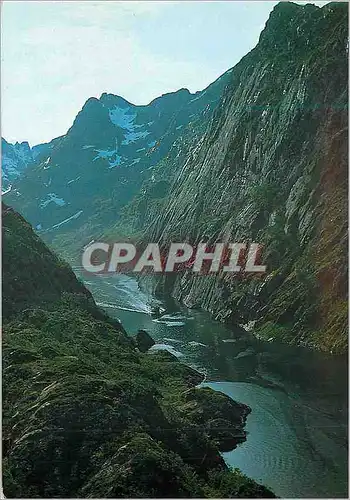 Cartes postales moderne Trollfjorden
