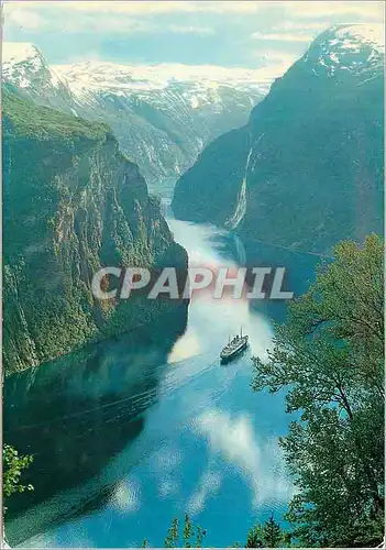 Moderne Karte Norway Geirangerfjord toward The Pulpit and the waterfalls The Seven Sisters Bateau