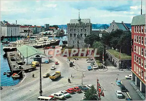 Cartes postales moderne Norway Bergen Havnen me Hakonshallen Bateau