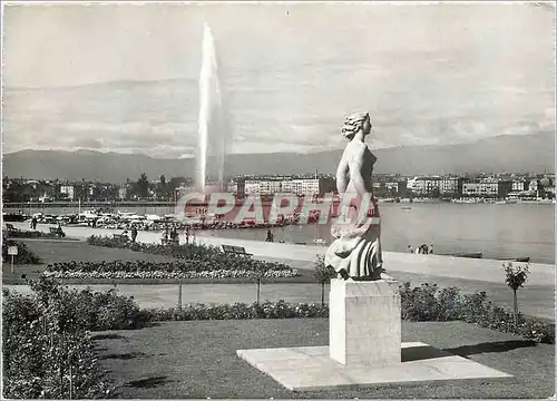 Cartes postales moderne Geneve Quai Gustave ador la statue de la Brise et le jet d eau