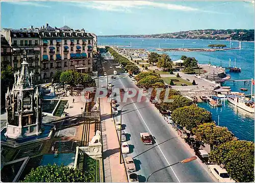Cartes postales moderne Geneve Le quai du Mont Blanc et le Monument Brunswick