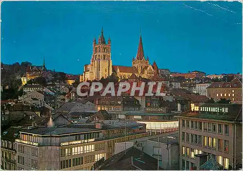 Cartes postales moderne Lausanne Vue nocturne de la cathedrale