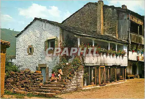 Cartes postales moderne Vega de pas Santander Coin de la place