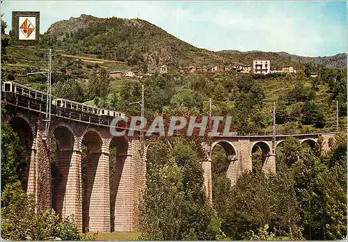 Cartes postales moderne Querales Girons Pirineu Catala Vue panoramique et Pont du Tonna Train