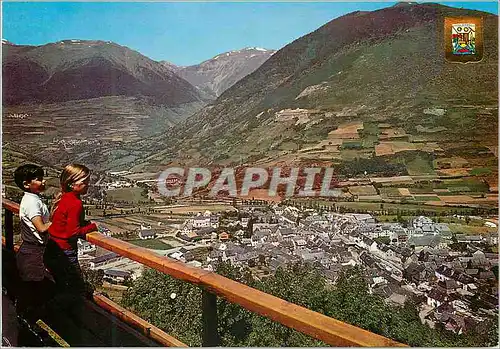 Cartes postales moderne Pirineu Catala Lleida Vue generale et mont au fond