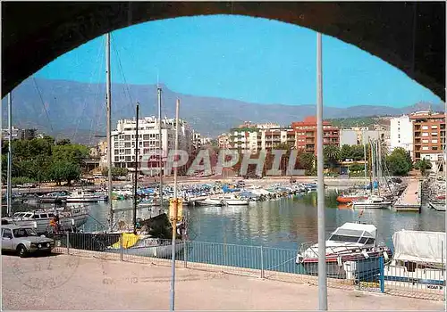 Cartes postales moderne San Carlos de la Rapita (Tarragona) Puerto y vista parcial