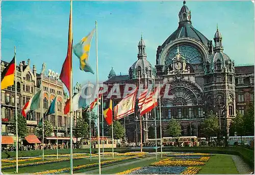 Cartes postales moderne Anvers place reine astrid et gare centrale