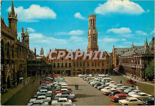 Cartes postales moderne Brugge basilique du St sang hotel de ville et beffroi