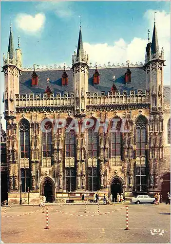 Cartes postales moderne Brugge la justice de paix l'hotel de ville et basilique du St Sant