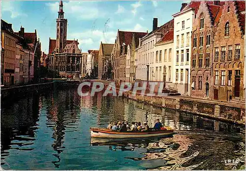 Cartes postales moderne Brugge quai du miroir Bateau