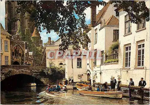 Cartes postales moderne Brugge entree du musee gruuthuse
