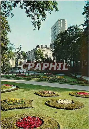 Cartes postales moderne Bruxelles square du petit sablon palais d'egmont