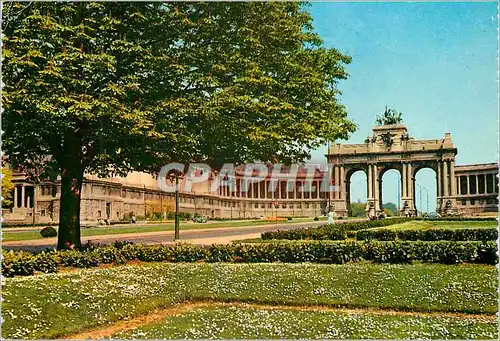 Cartes postales moderne Bruxelles parc et palais du cinquantenair