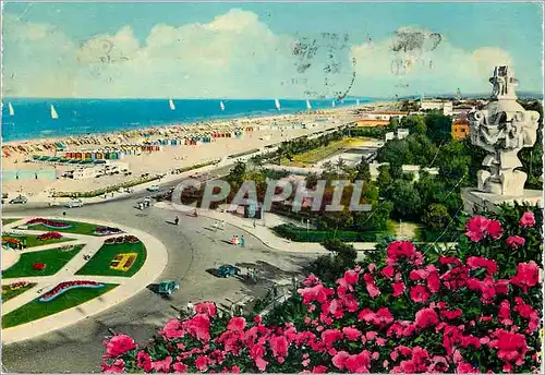 Cartes postales moderne Riviera de Rimini vue generales