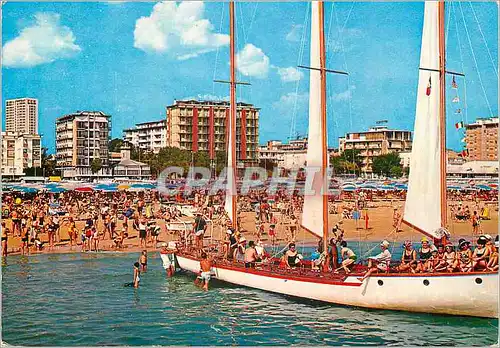 Cartes postales moderne Rimini hotels vue de la mer Bateau