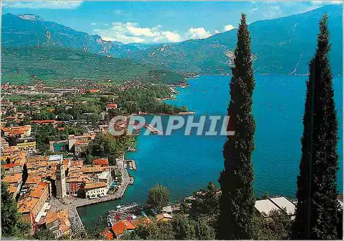 Cartes postales moderne Riva vue generale lac de garda