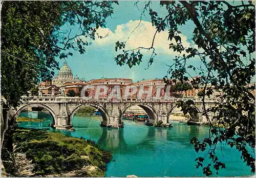 Cartes postales moderne Roma Promenade le long du fleuve Tevere