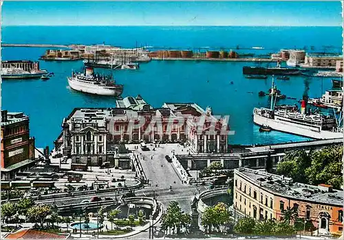 Cartes postales moderne Genova gare maritime Bateaux