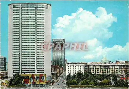 Cartes postales moderne Milano Place Duca d'Aosta et les Gratte-ciels