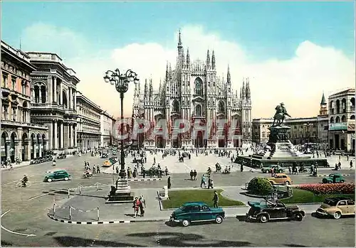 Cartes postales moderne Milano Place du Dome