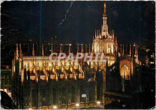 Cartes postales moderne Milano Le Dome (vue de nuit)