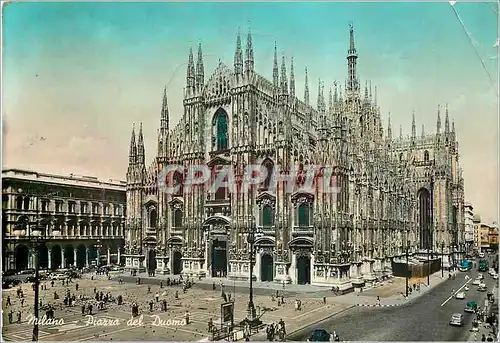 Cartes postales moderne Milano Piarra del Duomo