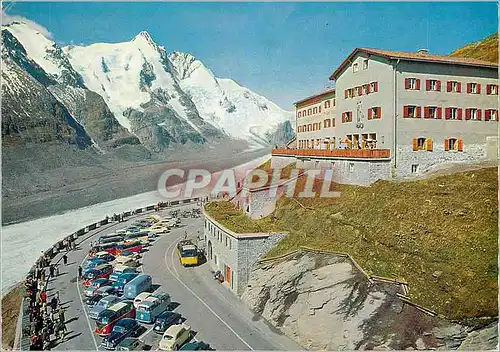 Cartes postales moderne Parkplatz franz josephs hohe 2362 m mit schnellgastsfatte und grobglockner 3798 m