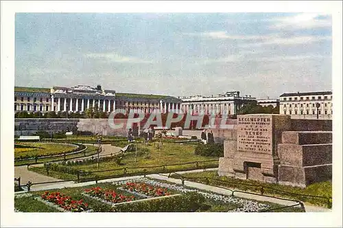 Cartes postales moderne Leningrad Le monument aux martyrs de la Revolution