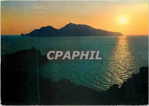 Cartes postales moderne L'ile de 734 au coucher du soleil vue de massa lubrense