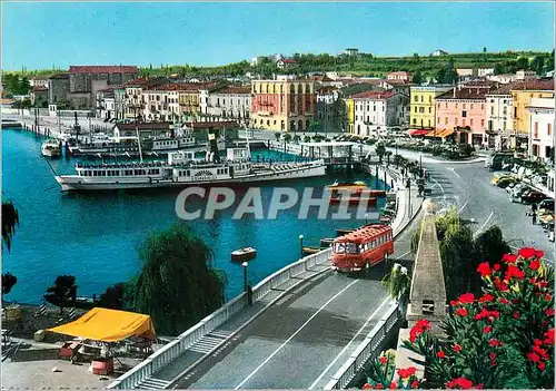 Cartes postales moderne Lac de garda desenzano vue generale