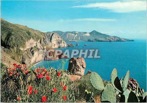 Cartes postales moderne Isola di lipari (italy) quattrocchi les faraglioni et vulcano