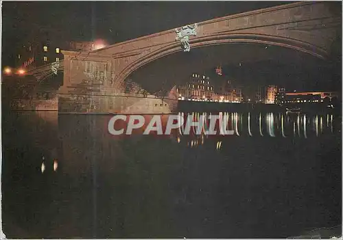 Cartes postales moderne Firenze reflets de nuit au pont de la s trinite