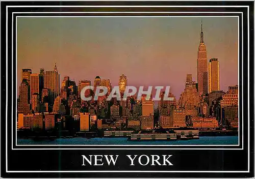 Cartes postales moderne New york city gleaming west side skyline at sunset