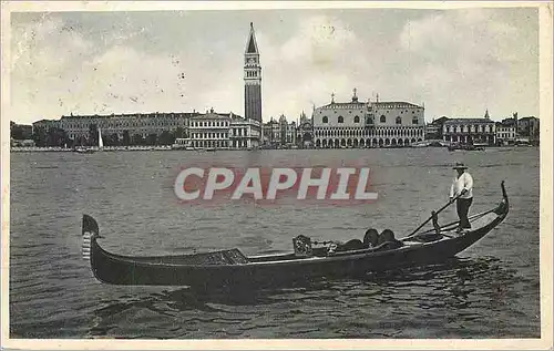 Ansichtskarte AK Venezia Panorama et gondole Bateau