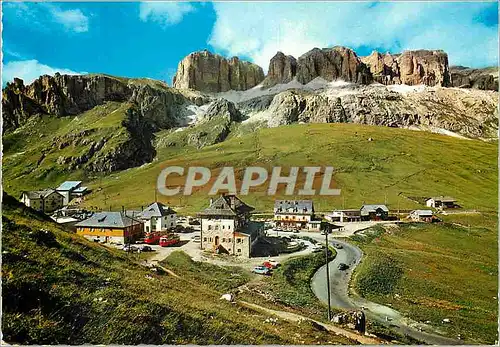 Cartes postales moderne Dolomites Col de Pordoi Groupe du Sella