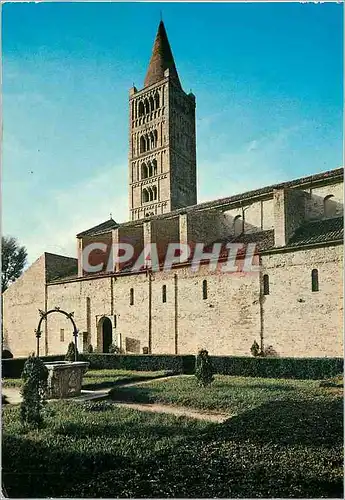 Cartes postales moderne Abbazia di Pomposa (Ferrara) Facade meridional et companile