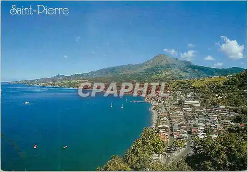 Cartes postales moderne Martinique Saint-Pierre La ville la rade et la Montagne Pelee