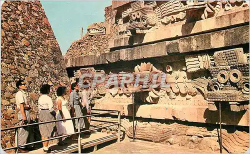 Cartes postales moderne Mexico Feathered serpents carved in stone adorn the Temple of Quetzalcoatl