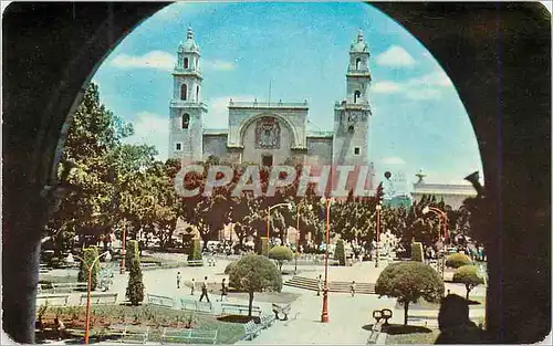 Cartes postales moderne View at the Cathedral Merida Yuc Mexico.