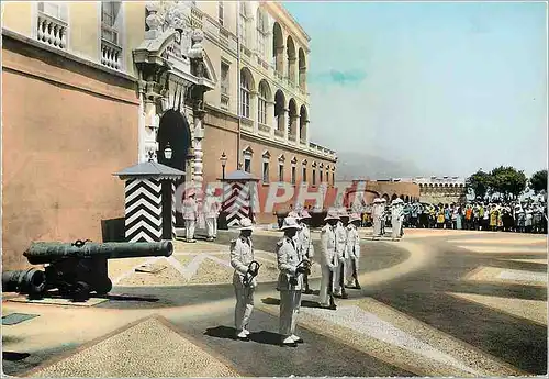 Moderne Karte LE PALAIS DE S.A.S. LE PRINCE DE MONACO La Porte d'Honneur et la Garde.