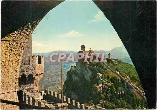 Cartes postales moderne Repubblica di S Marino Les Tours  Chasse Tir a l'arc